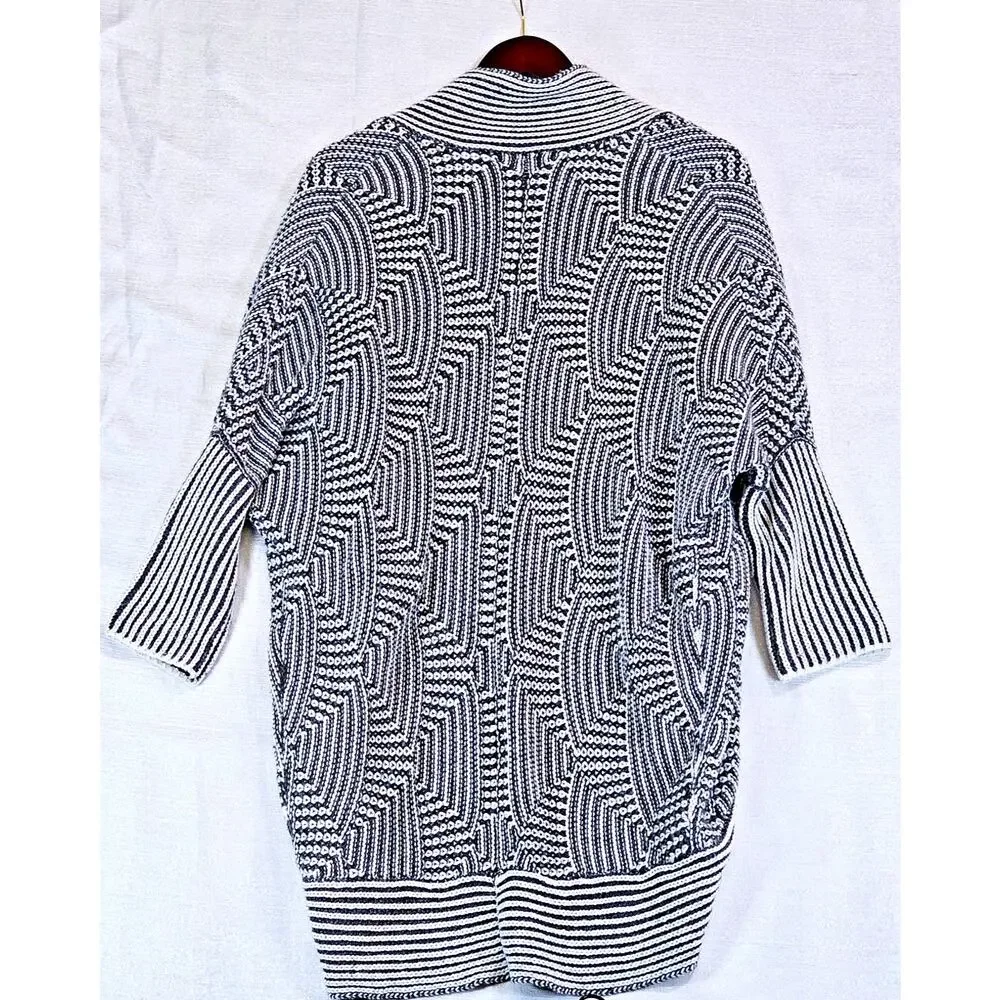 Aeropostale Women's Black White Cardigan Sweater Cable Knit Open Front Size S/P - Picture 7 of 7